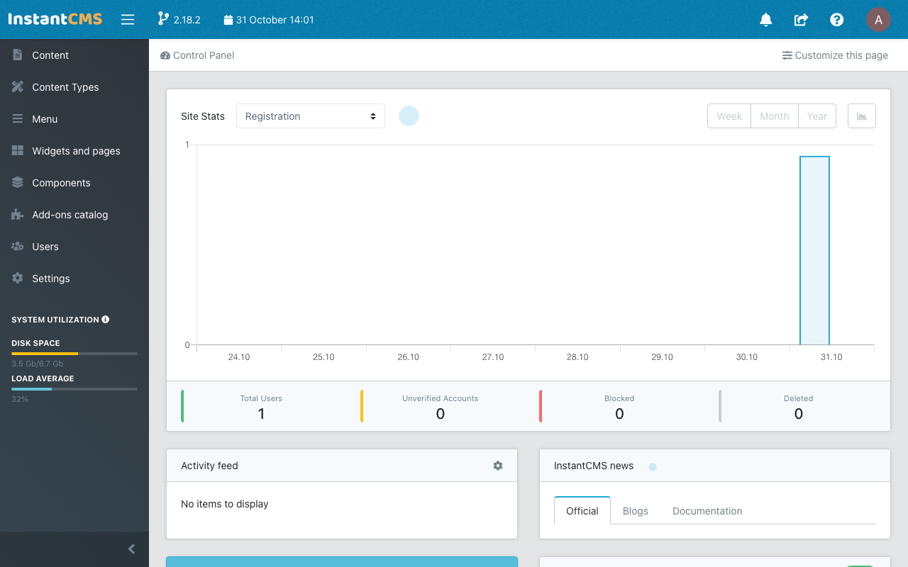 The InstantCMS control panel dashboard with site statistics and the sidebar menu